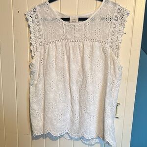 Knox Rose White Floral Lace Blouse